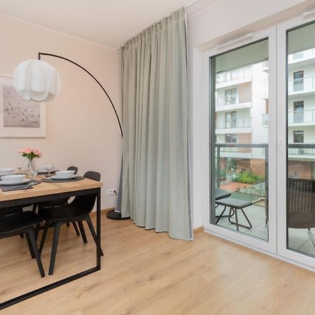 Bright & Stylish Apartment With Balcony 1,5 Km To Gdansk Main City By Noclegi Renters Exterior foto